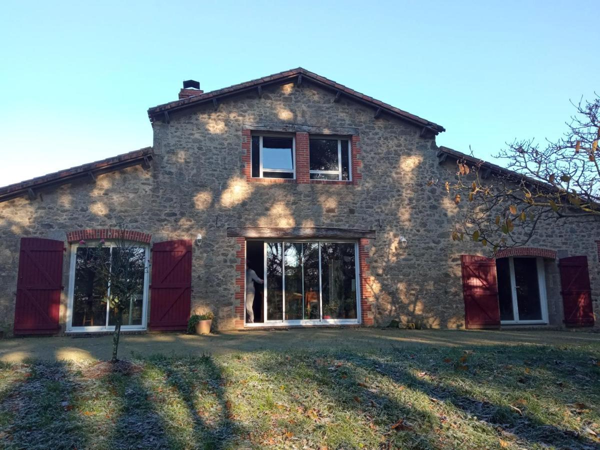 Les Trois Geais Bed & Breakfast Les Epesses Bagian luar foto