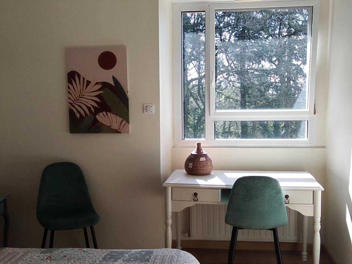 Les Trois Geais Bed & Breakfast Les Epesses Bagian luar foto