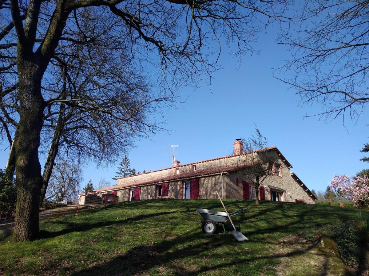 Les Trois Geais Bed & Breakfast Les Epesses Bagian luar foto