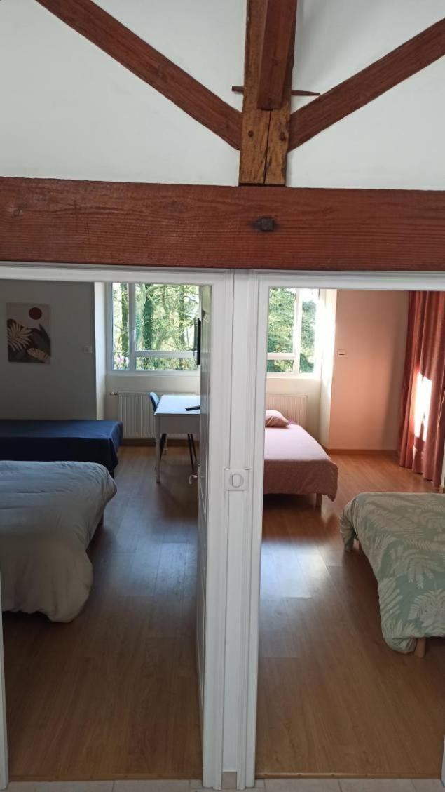 Les Trois Geais Bed & Breakfast Les Epesses Bagian luar foto