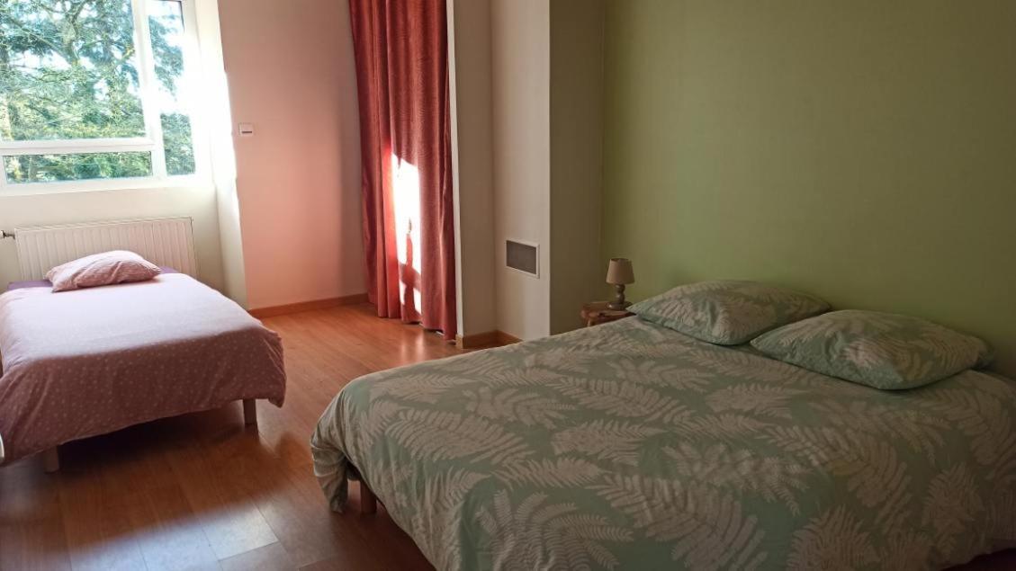 Les Trois Geais Bed & Breakfast Les Epesses Bagian luar foto